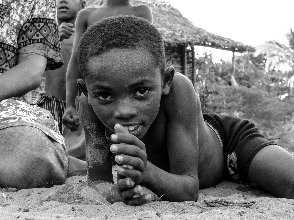 children, madagascar, tsarabanjina, africa, black and white, photography, samir dave, samir, dave, kenya, nairobi