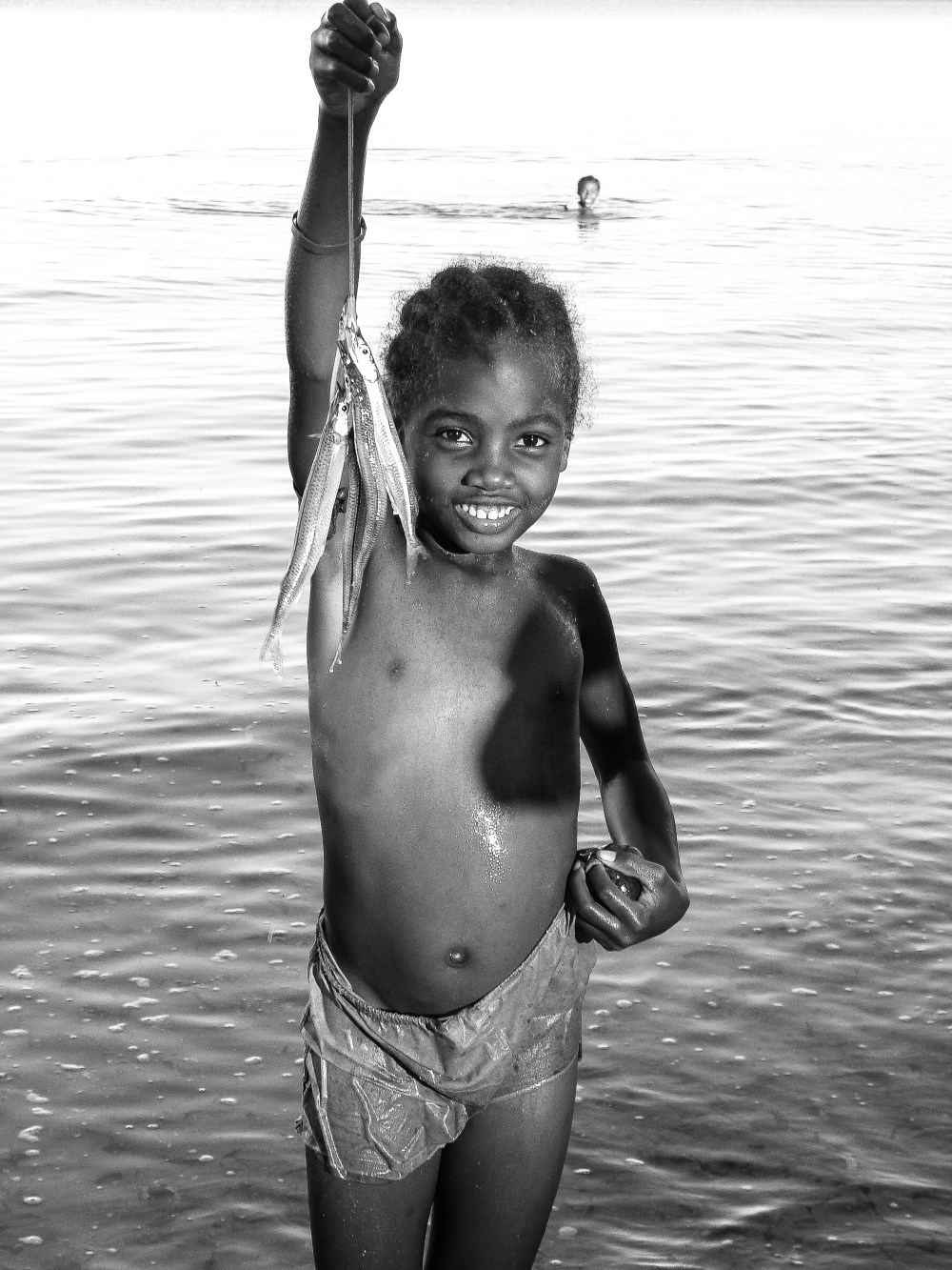 children, madagascar, tsarabanjina, africa, black and white, photography, samir dave, samir, dave, kenya, nairobi