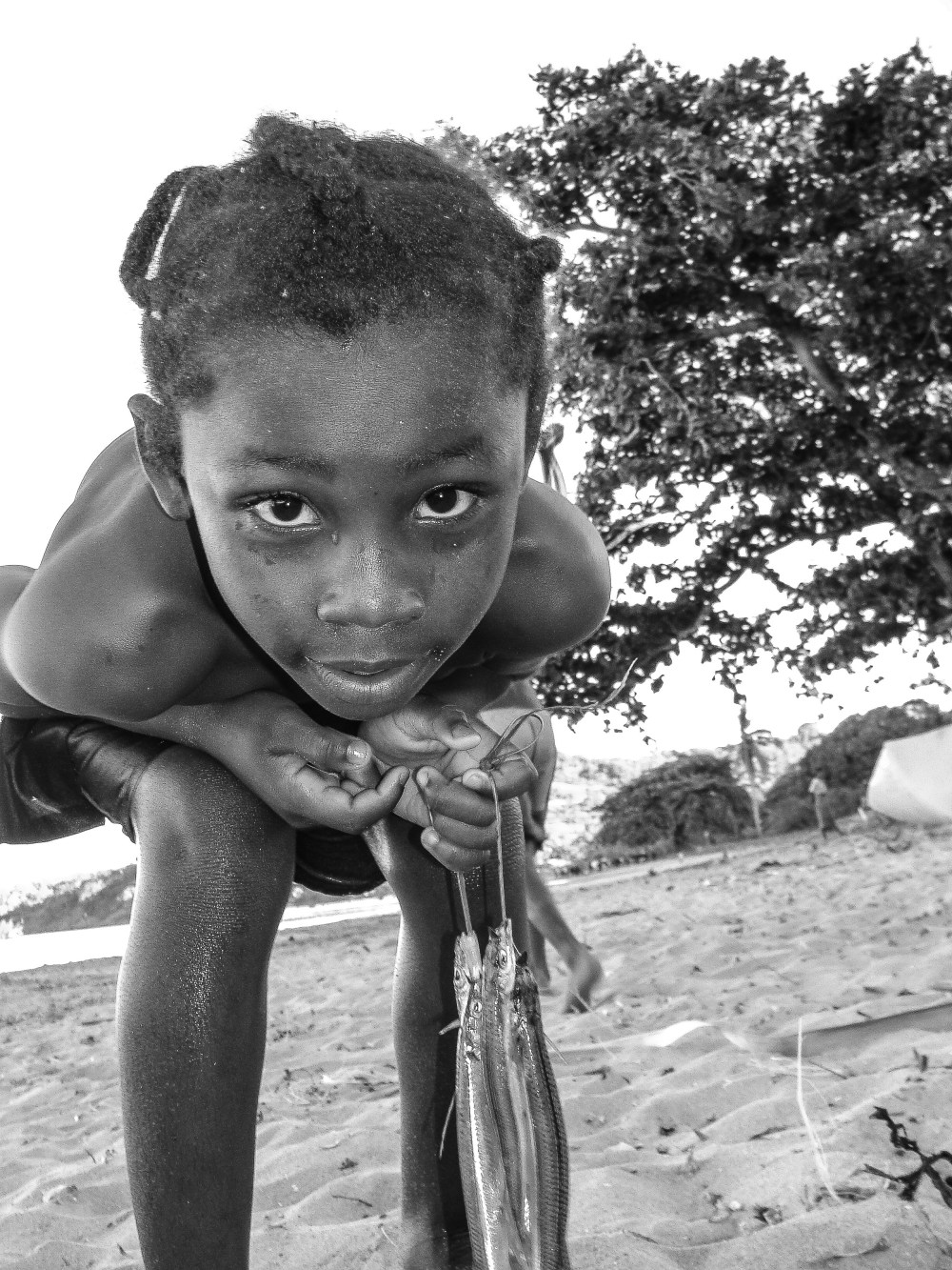 children, madagascar, tsarabanjina, africa, black and white, photography, samir dave, samir, dave, kenya, nairobi
